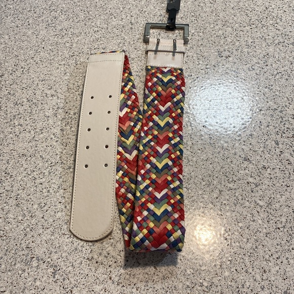 (5/$25 SALE ✅) White Multi Braided 37” Small Woven Lattice Belt Square Buckle - Picture 3 of 8